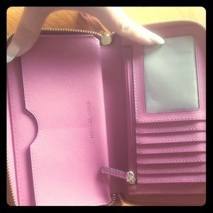Michael Kors wallet
